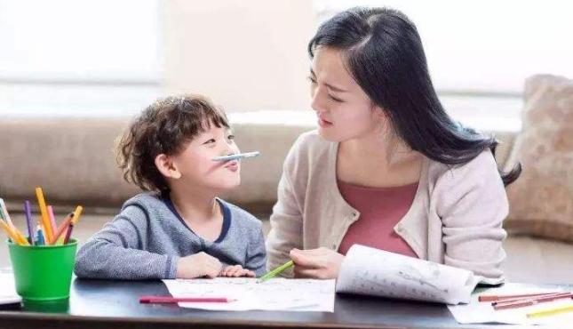 给孩子学钢琴到底好不好,为什么孩子学钢琴