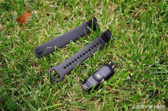 乐心手环华为手环对比,乐心手环5对比乐心手环5s