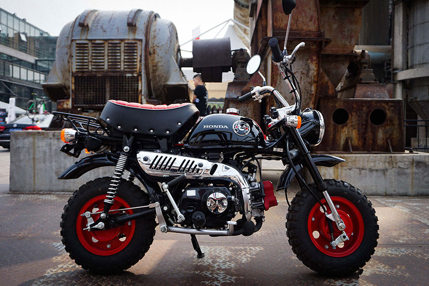 本田“小猴子”限量版，50cc售50000元，让国产大排情何以堪