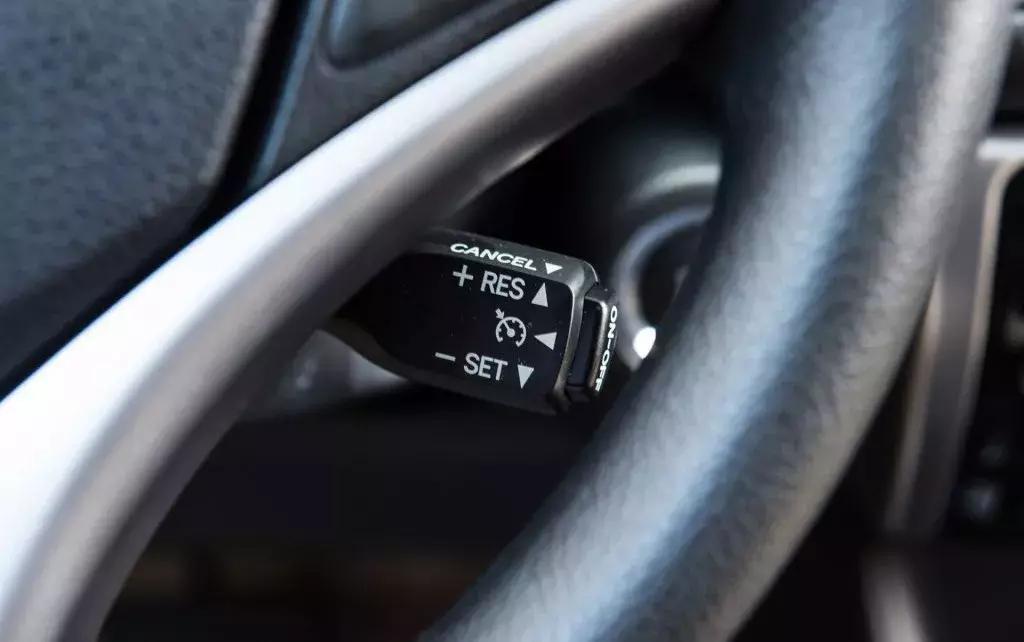 高配车用不上的配置,3万块钱能买什么样的丰田致炫