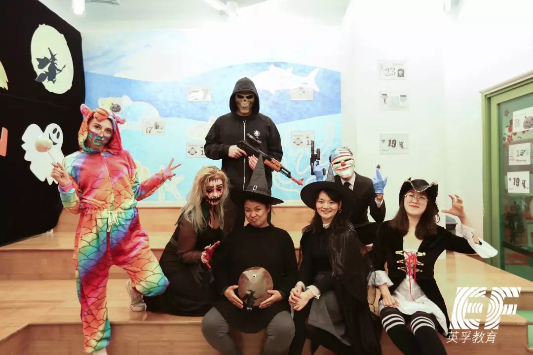 HappyHalloween｜英孚万圣狂欢夜，他们究竟经历了什么？