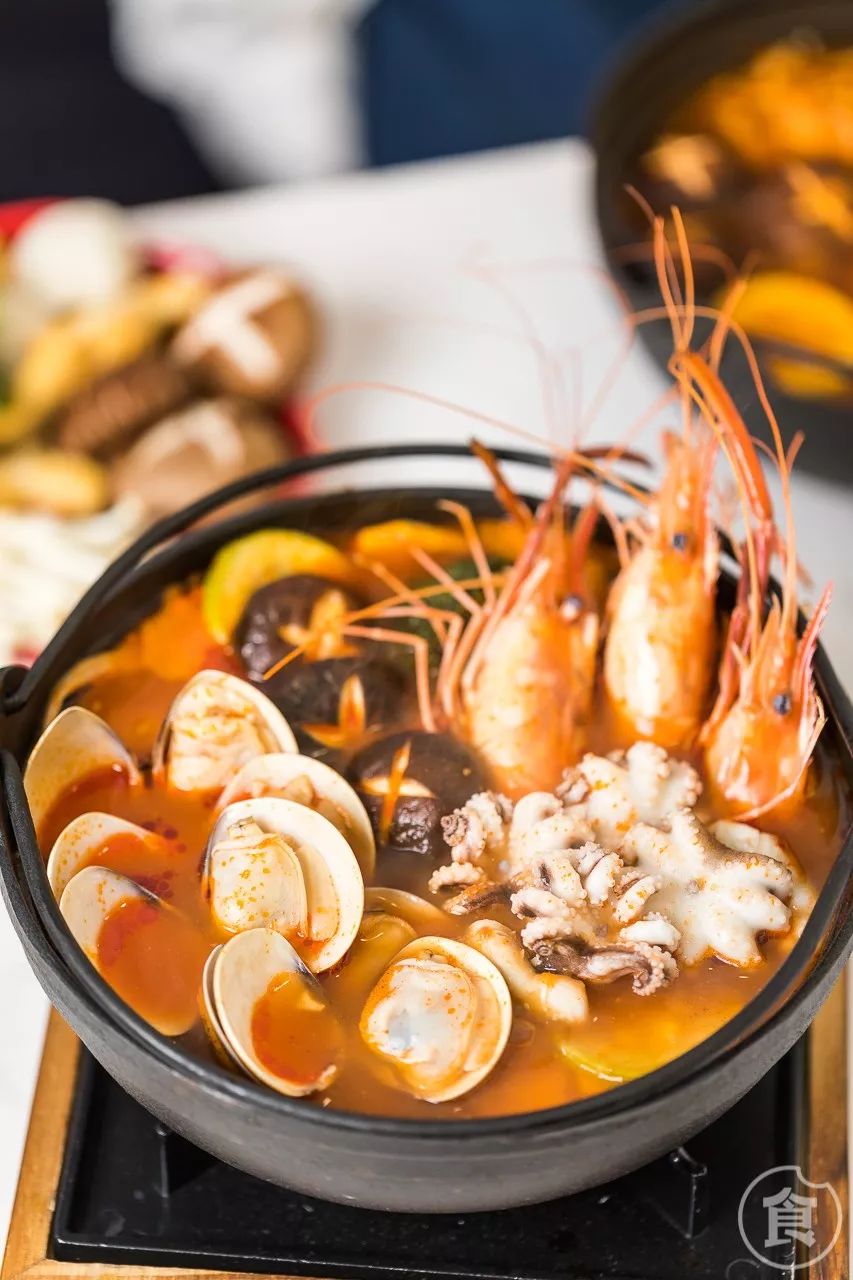 附近老城区自助小火锅推荐,老城自助小火锅一人一锅19元