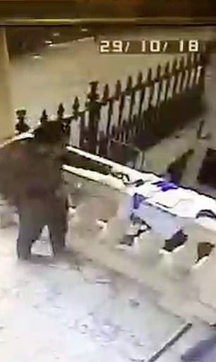 英超球队老板坠毁,英超老板飞机坠毁始末