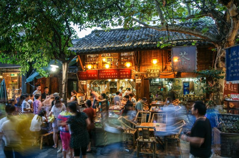 致世界文化名城成都，来自星巴克的邀请