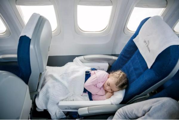 旅行带娃出行神器,带娃旅行必带的神器