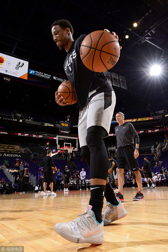 NBA今日球鞋精选：库里唐斯上脚万圣节特别款罗斯50分战靴诞生