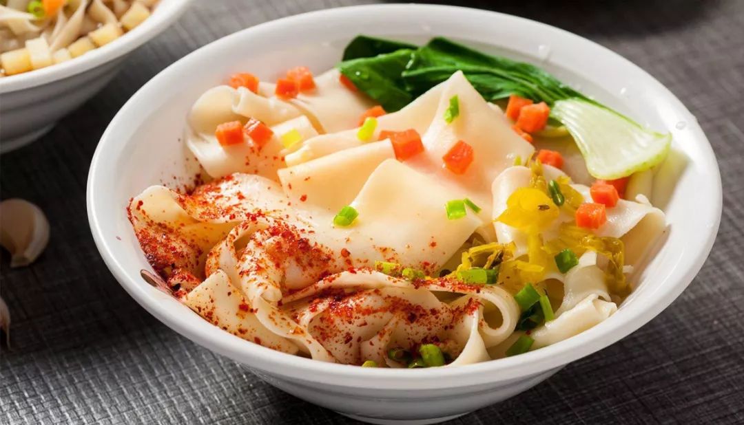 世茂广场新开,世茂广场b1楼