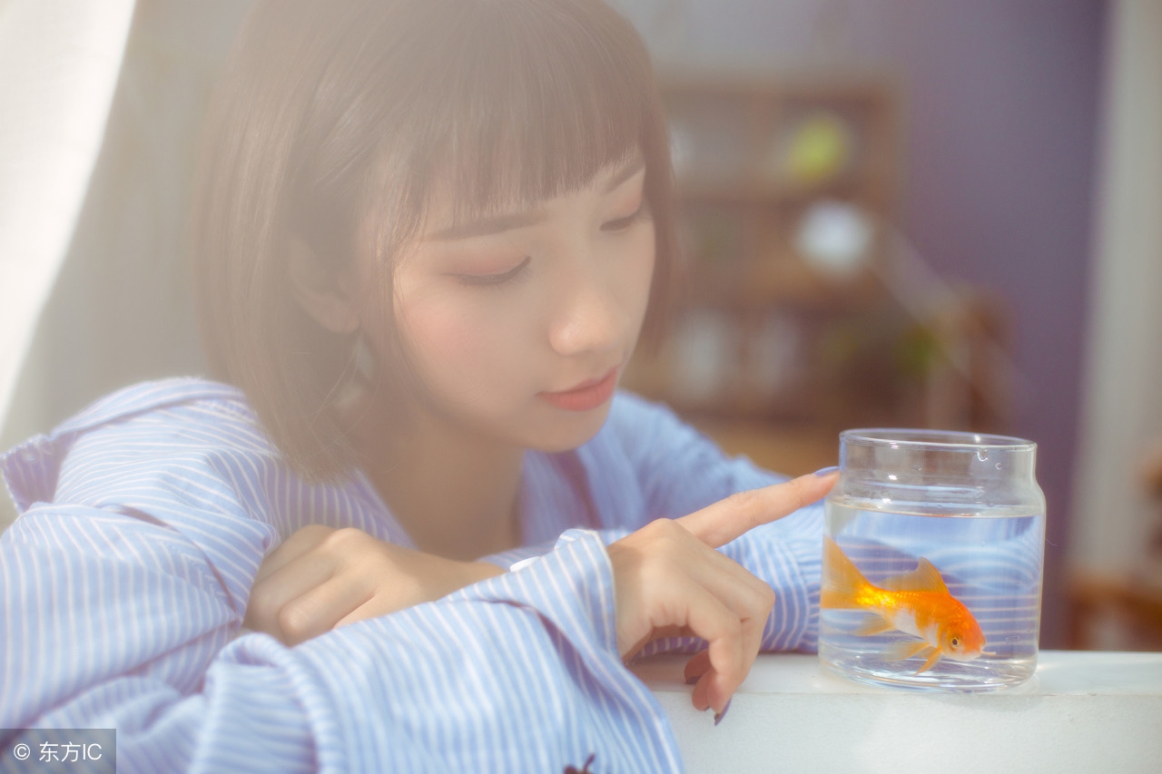 女人应该怎么去形容她漂亮呢？收集了很多词，一起来看看吧！