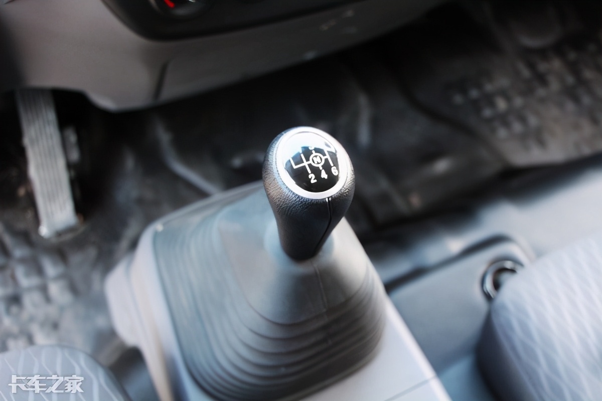 奥铃cts143马力能拉6吨吗,奥铃cts143马力几吨后桥