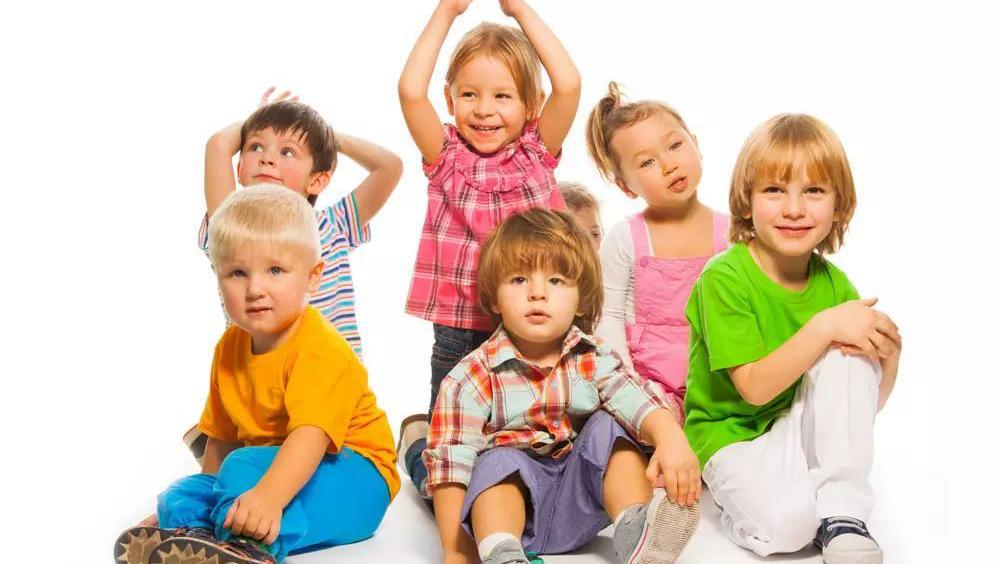 新生儿黑白颠倒最佳纠正方法,新生儿睡觉黑白颠倒了要怎样办