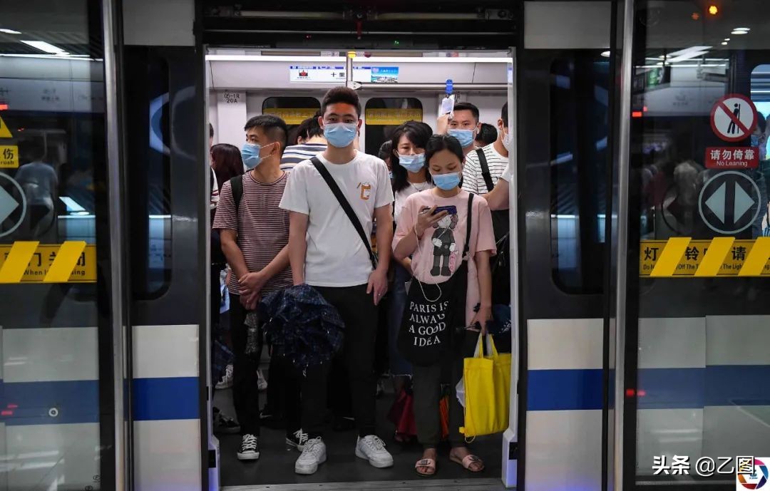 摄影师盘点2020年照片,摄影师用9张照片回顾2020年