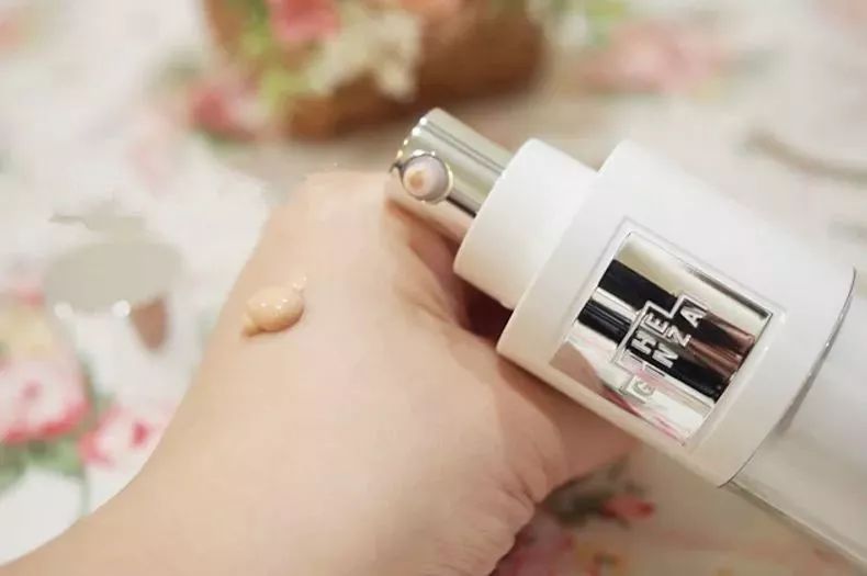 十大公认美白隔离三合一,隔离推荐抚平毛孔均匀肤色