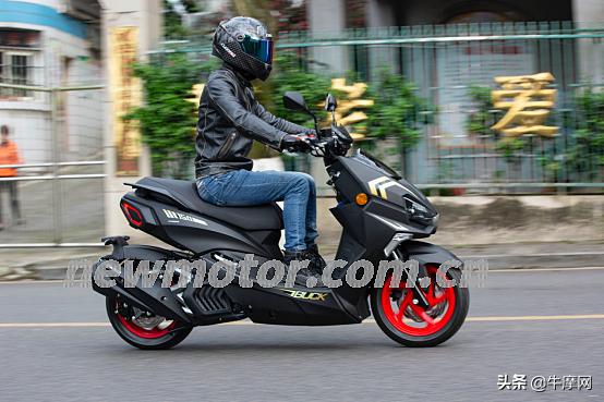 林海踏板150,林海雄鹿150abs版