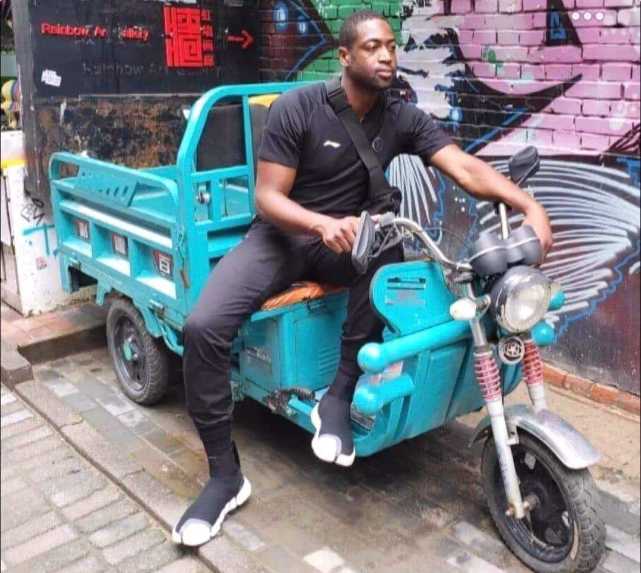 “球癖”NBA：姚明爱慕者最爱裸照，詹皇宿敌爱轮椅训练