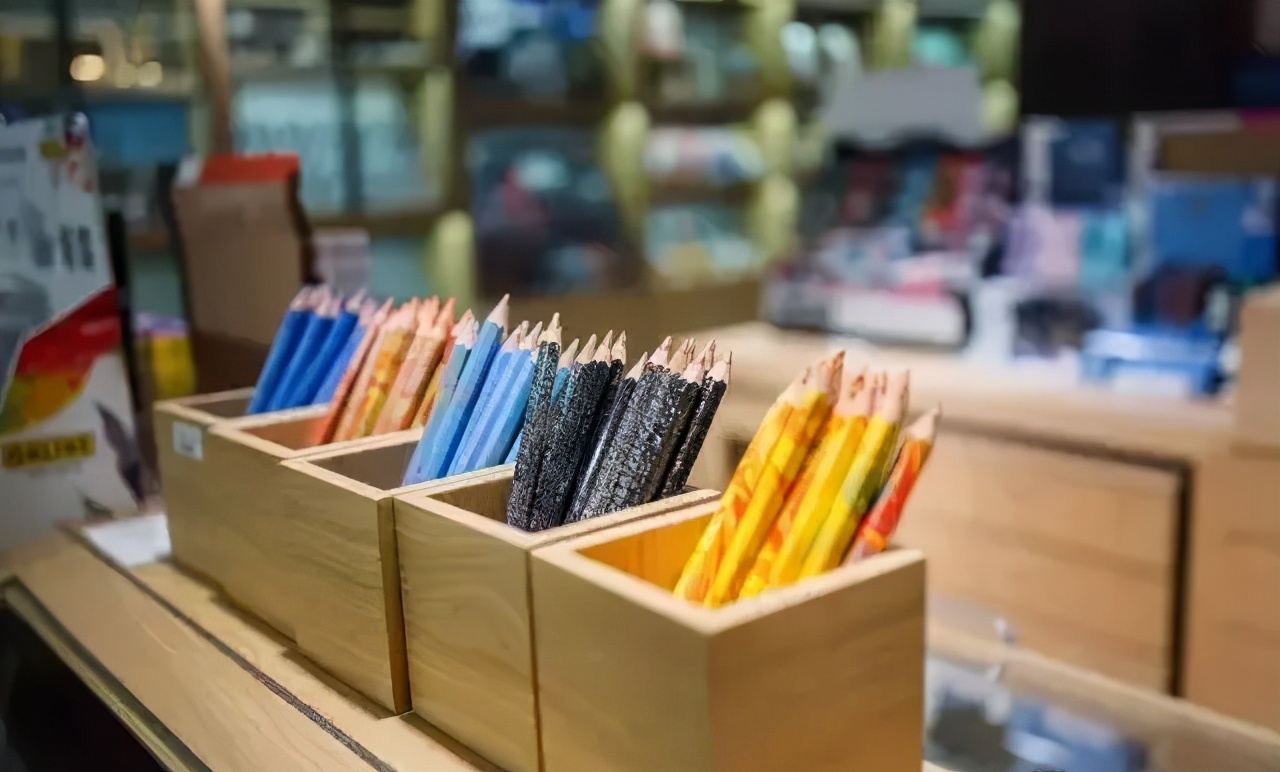 如何经营好一家实体文具店,文具店的经营模式