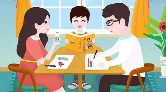 旺狗狗:2岁宝宝如厕训练真的不容易,拒蹲坐便器如何是好?