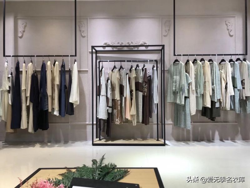 服装店高级陈列,服装小店铺陈列技巧