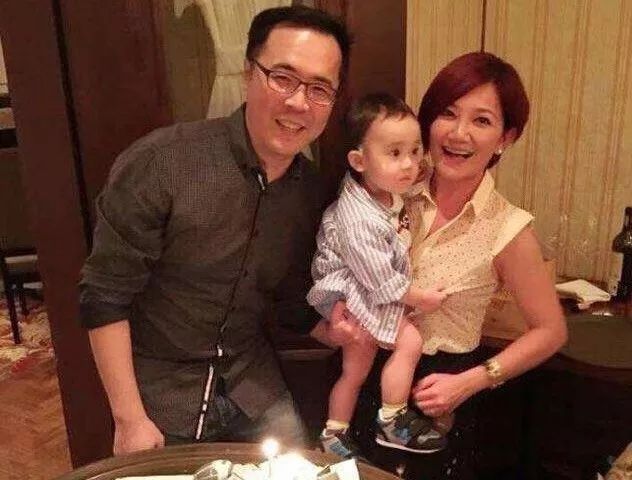 扒叔大爆料郭碧婷,文咏珊陈飞宇