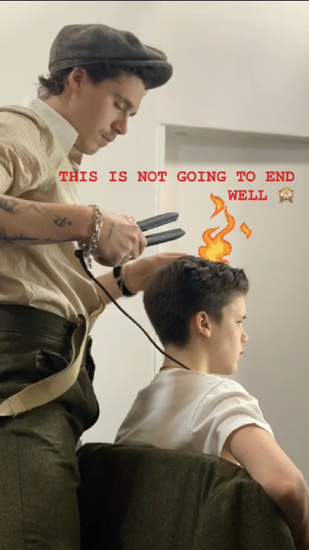 贝小七时装秀完整版,贝小七巴黎世家秀