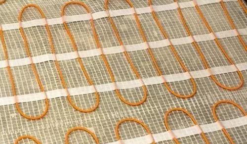 燃气壁挂锅炉采暖费用,壁挂炉和空气能供暖哪个好