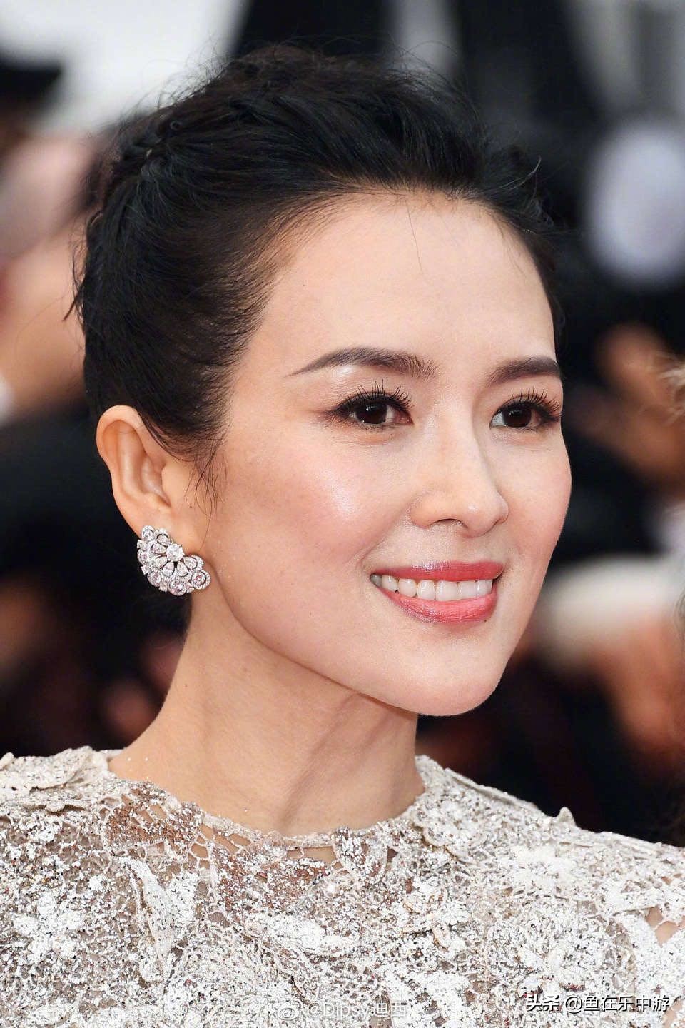 拍戏现场哭了停止拍戏,拍戏前拍摄后哭了