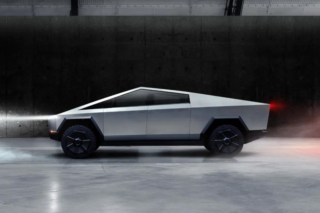 马路是大爷，停车是孙子，在中国开皮卡果真如此酸爽？