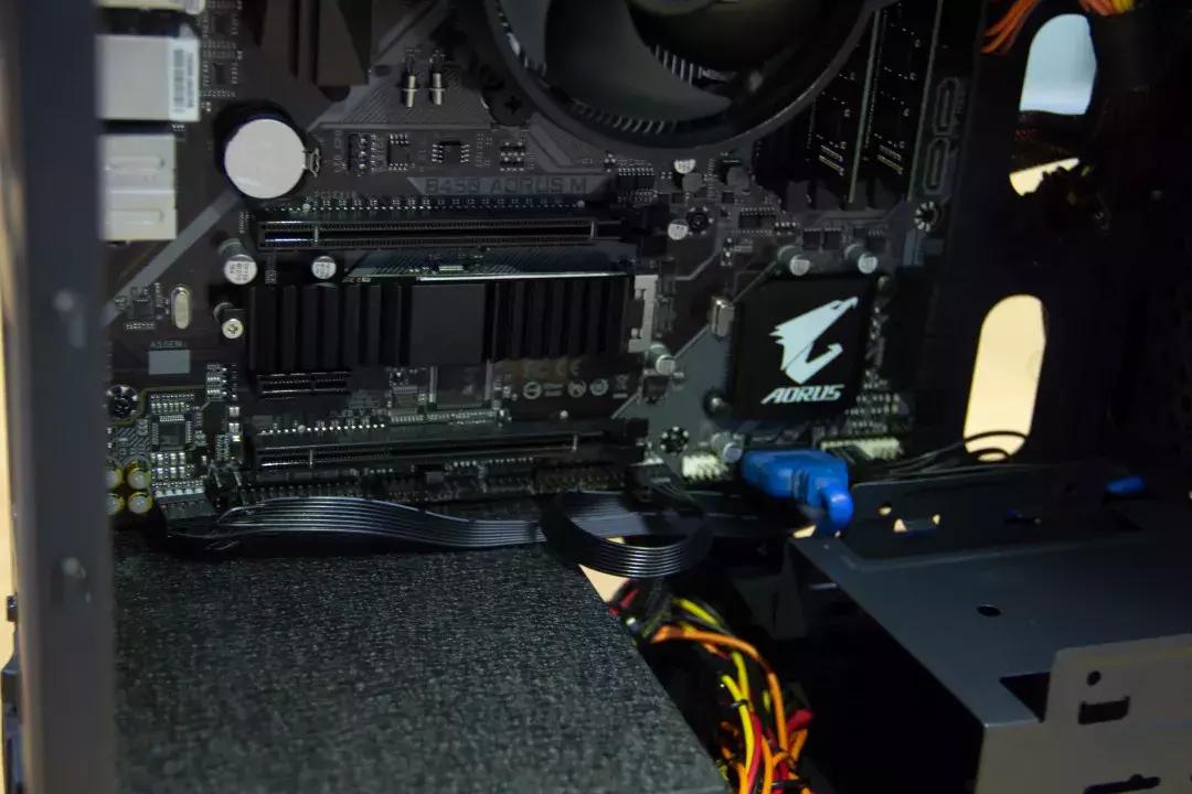 小白第一次装机开箱,新手小白第一次装机