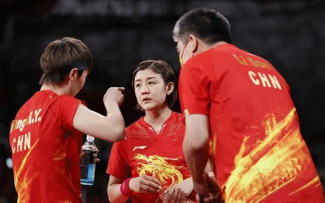 邓亚萍国乒总决赛视频,邓亚萍日乒年轻一代对国乒是挑战