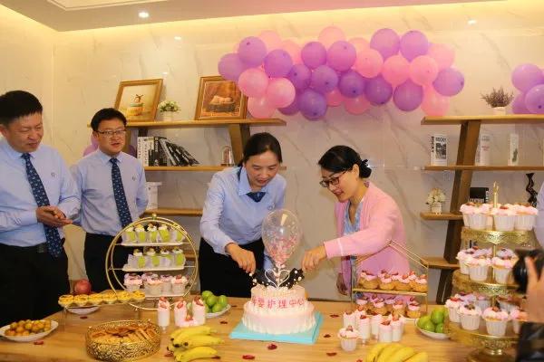 云南红河州第一人民医院月子中心,红河州第一人民医院产科温馨病房