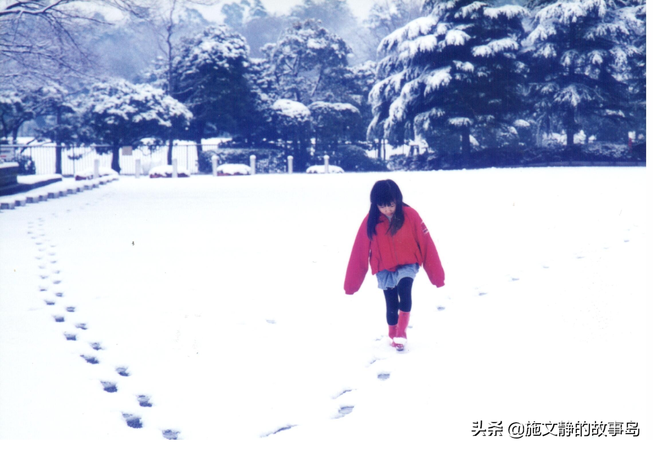 这个女生追着梦跑了二十年，终于把自己踢进了足球之梦