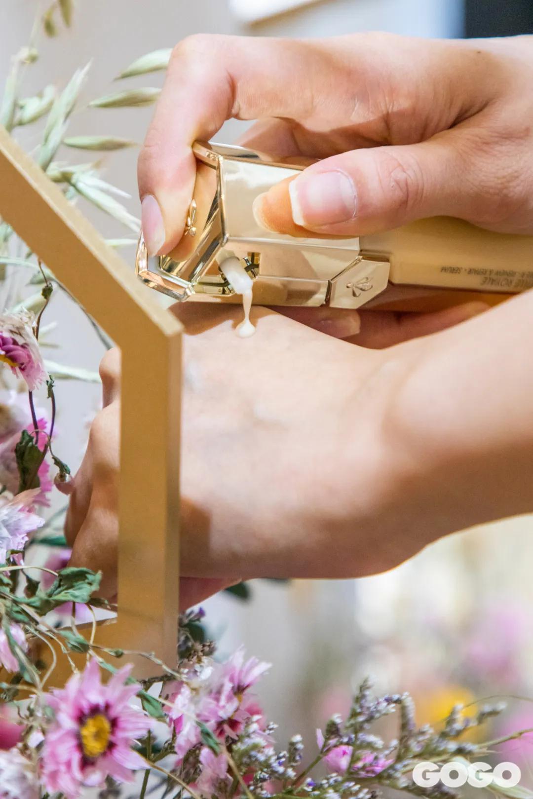 十年匠心，尽显“蜂”芒！法国娇兰绝美蜜境登陆太古汇