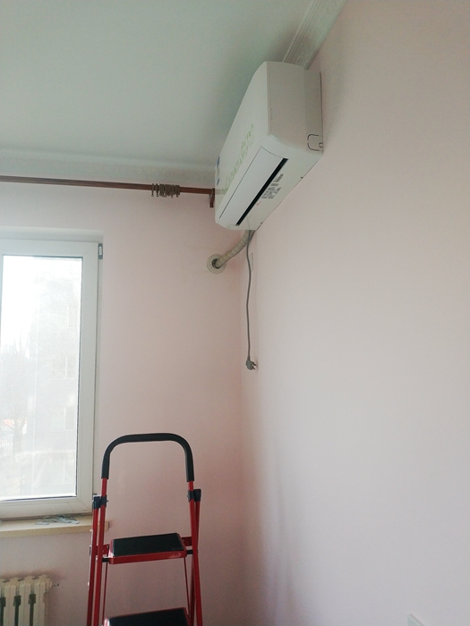 窝在家里防病毒闲着也是闲着闲得两个膀子疼怎么办？