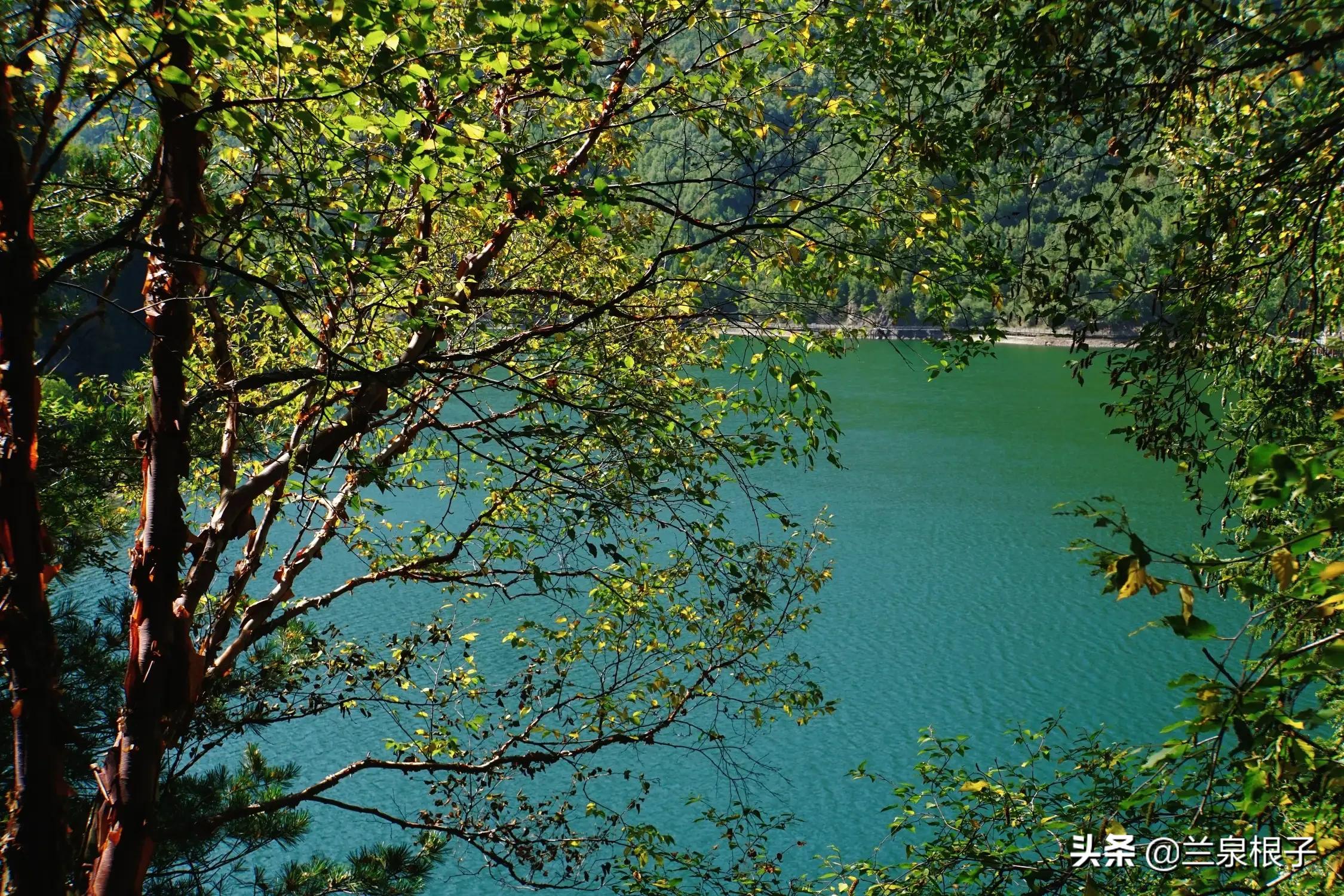秋天的孟达天池,美丽的孟达天池
