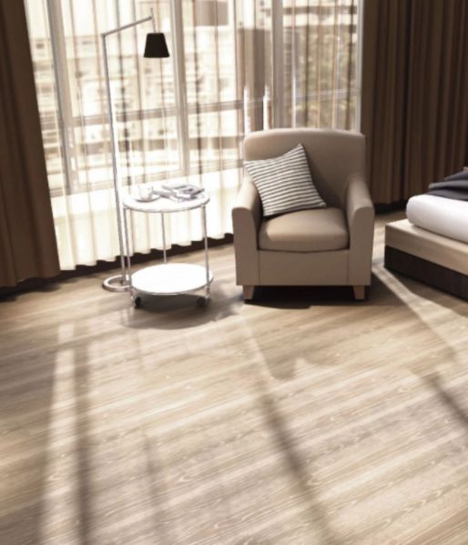 买原木地板要看品牌么,番龙眼和柚木地板比较