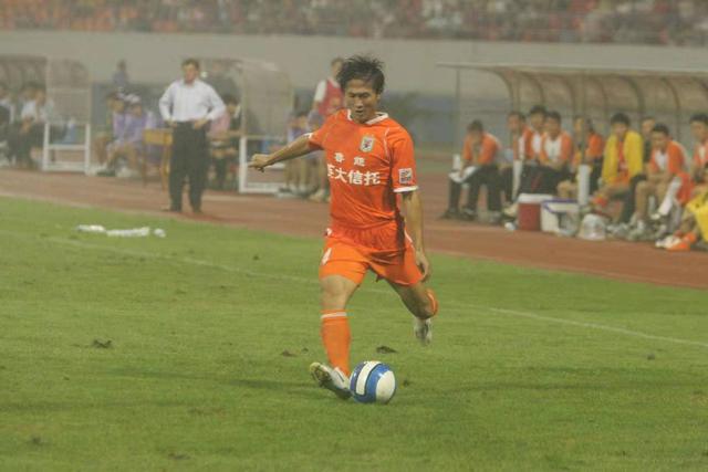 效力鲁能最久的球员,效力鲁能时间最久的队员