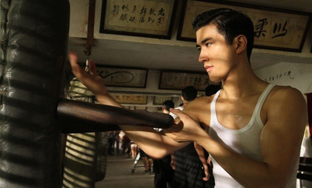 李治廷腹肌锻炼,李治廷花样健身