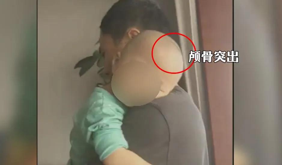 假奶粉喝成大头娃娃事件,假奶粉从包装上能识别出来吗