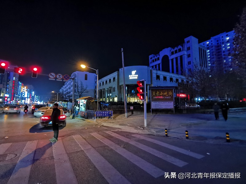 保定第一家24小时公益书店,点亮文化