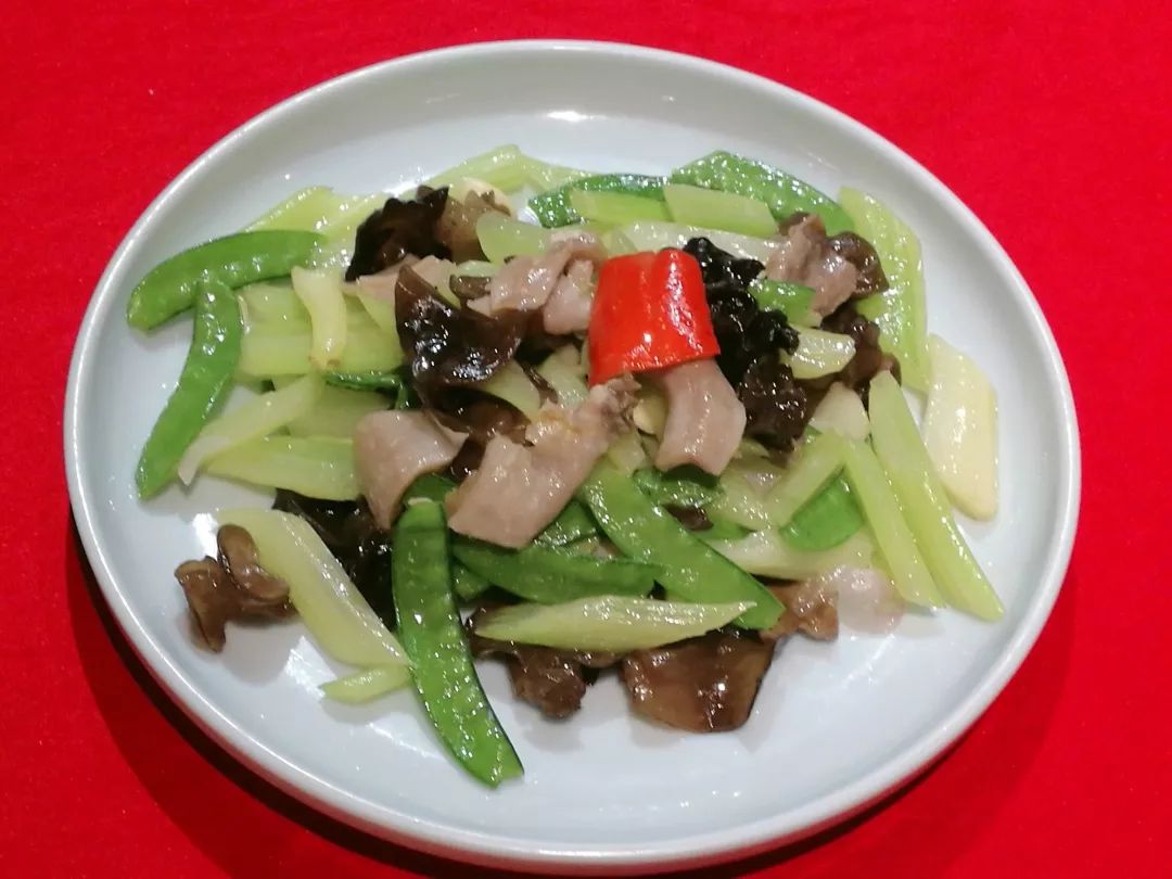 广州荔湾象拔蚌刺身,生蚝象拔蚌海鲜自助