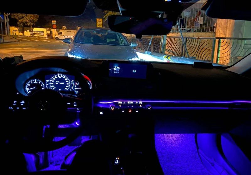 月薪三千能买奔驰吗,月薪三千也能买比亚迪