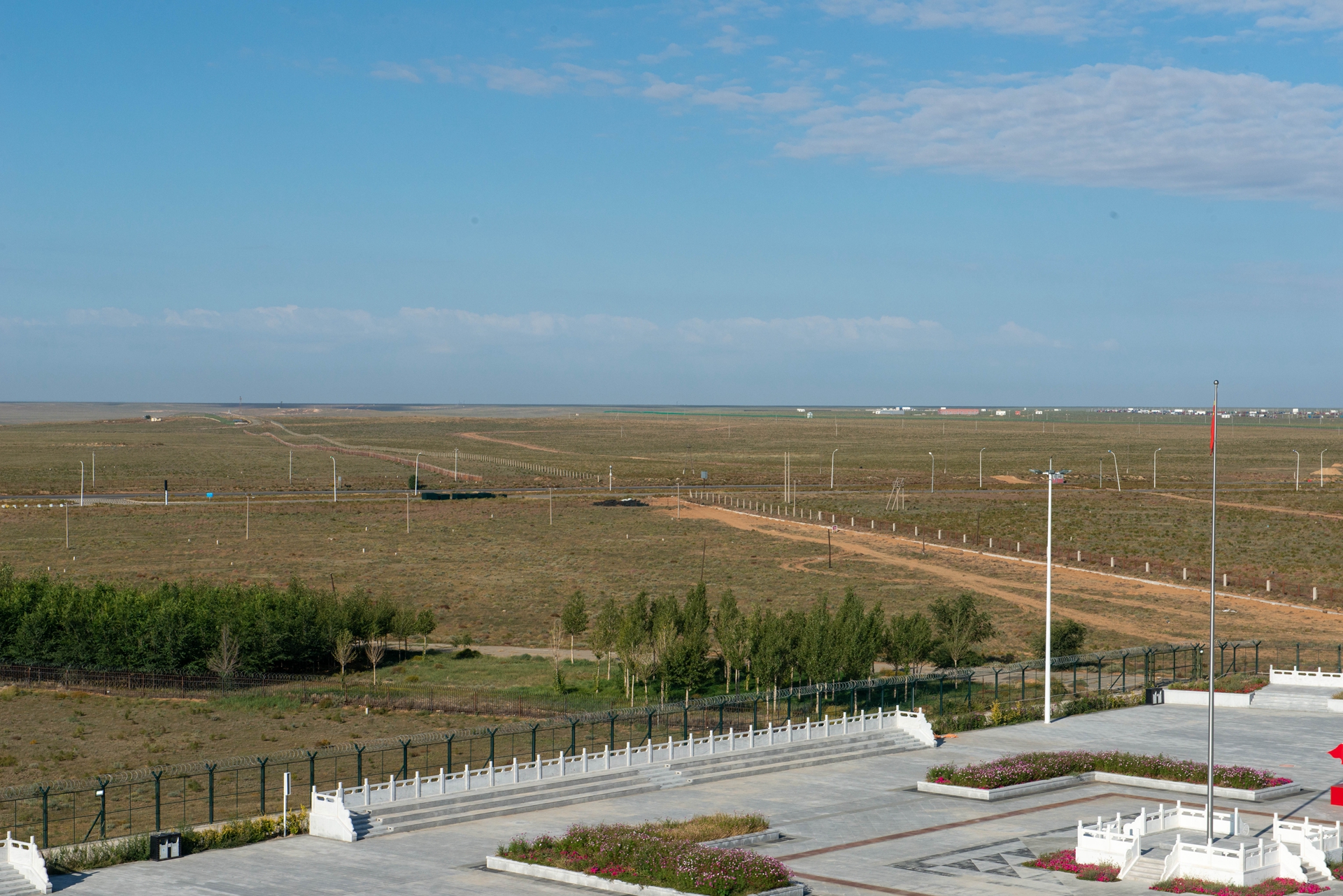 二连浩特到新疆边境游,内蒙古自驾游二连浩特