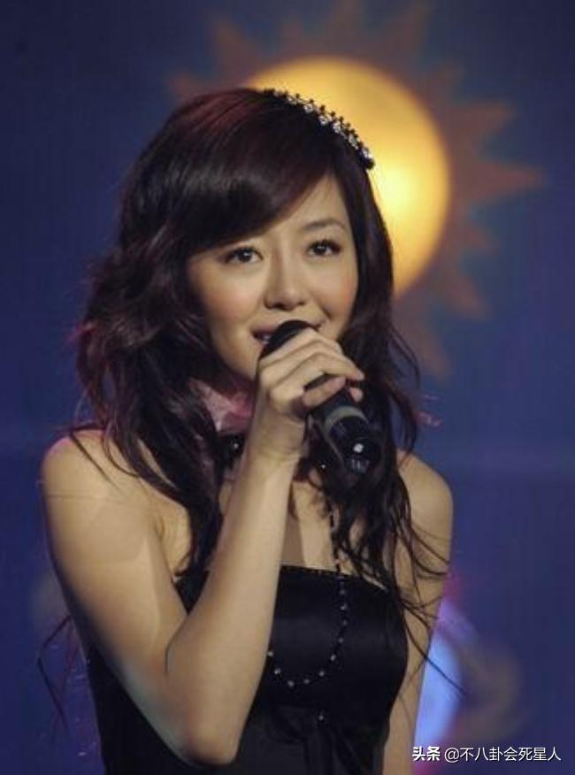 超女第一名李宇春,和李宇春齐名的四大超女