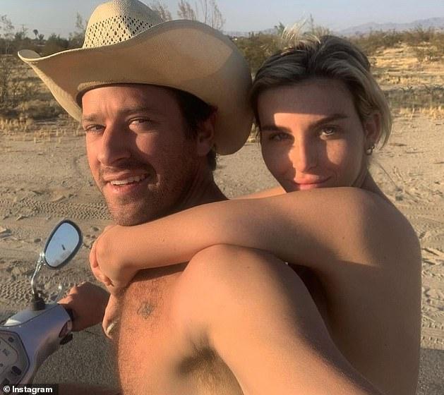 再爆大瓜！渣男星pua虐女无下限，下身刻字，片场狂舔影后脖子