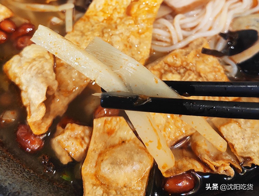 螺蛳粉探店吃粉,螺蛳粉探店初体验