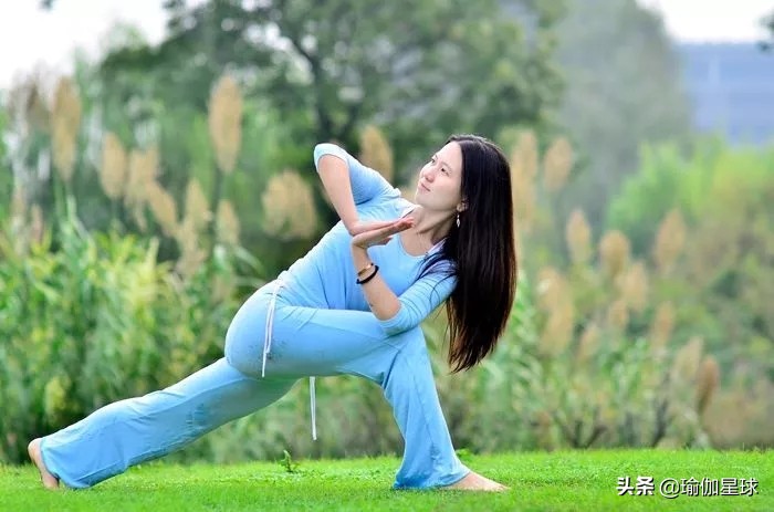练瑜伽对女性有哪些好处,做瑜伽对女性的好处都有哪些