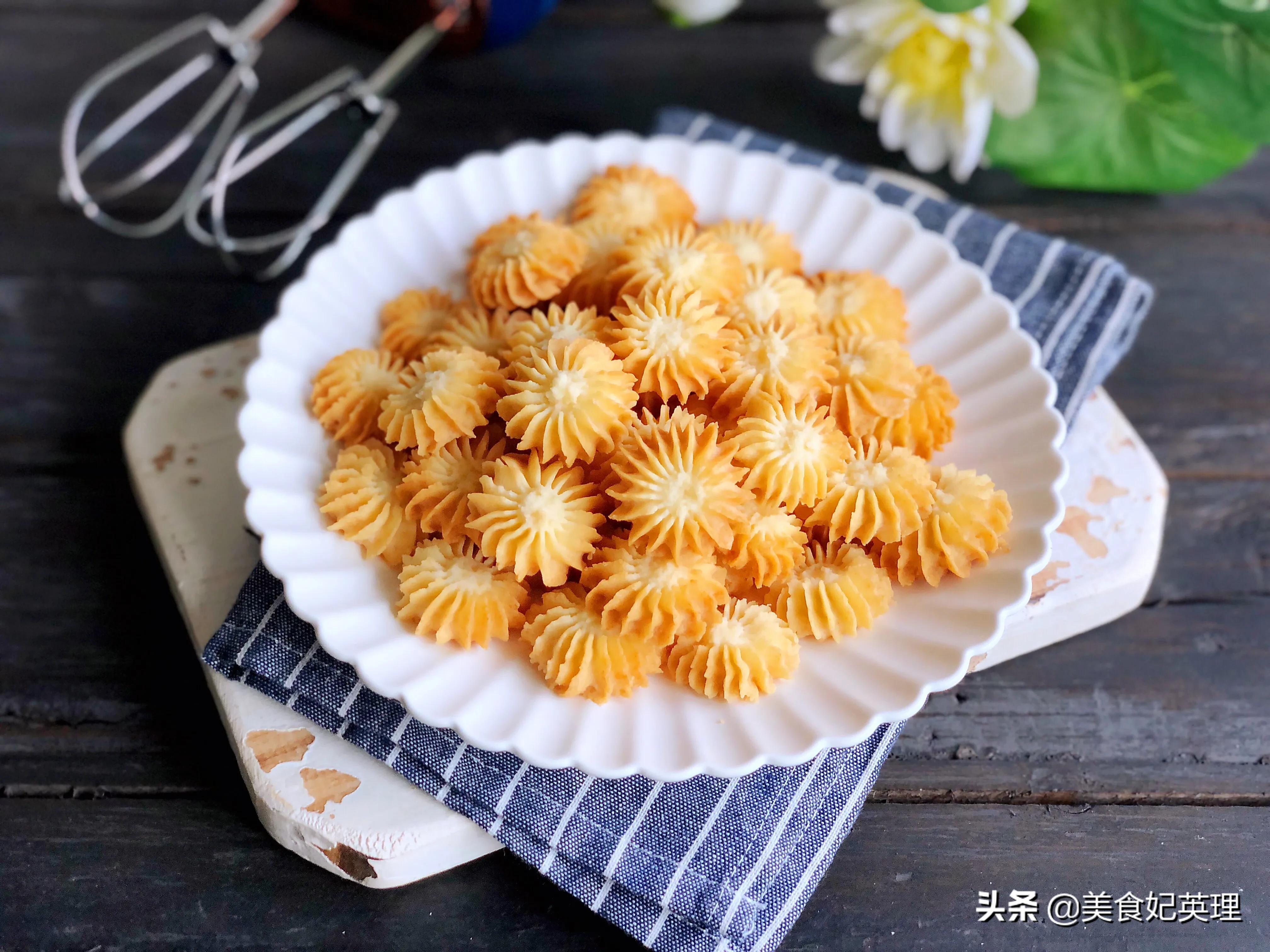 曲奇饼干要怎么挤出来才好看,如何让曲奇饼干更酥脆