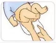 换纸尿裤的5种错误,宝妈们要给孩子及时更换纸尿裤