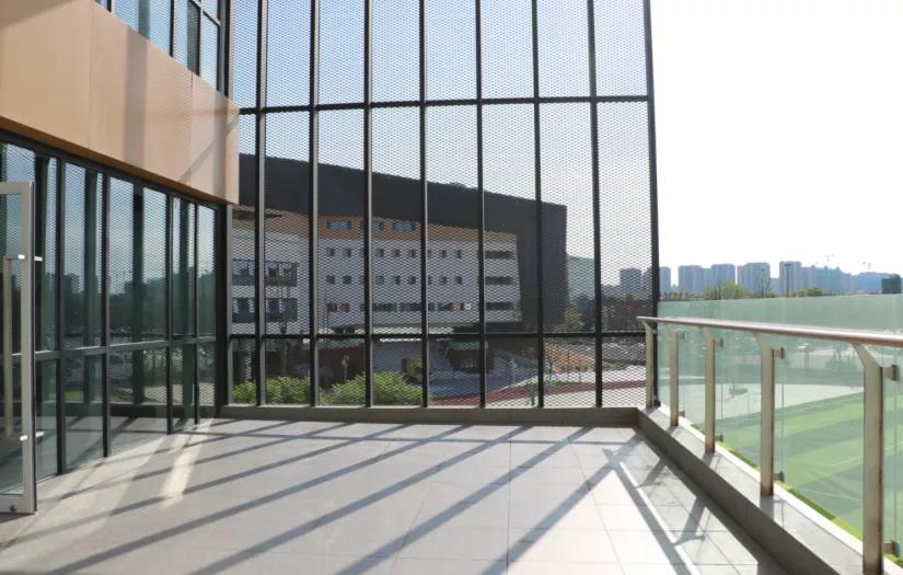 颜值冲锋，实力断后！一大批新学校曝光，太“刷脸”了