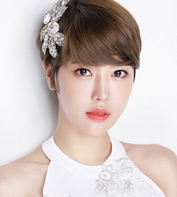 短发控发型图片,韩式简约新娘短发造型