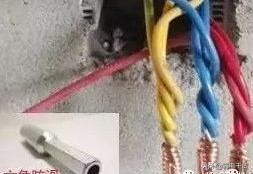 老电工接线头5秒一个美观又牢固,老电工安装插座线路一分钟搞定
